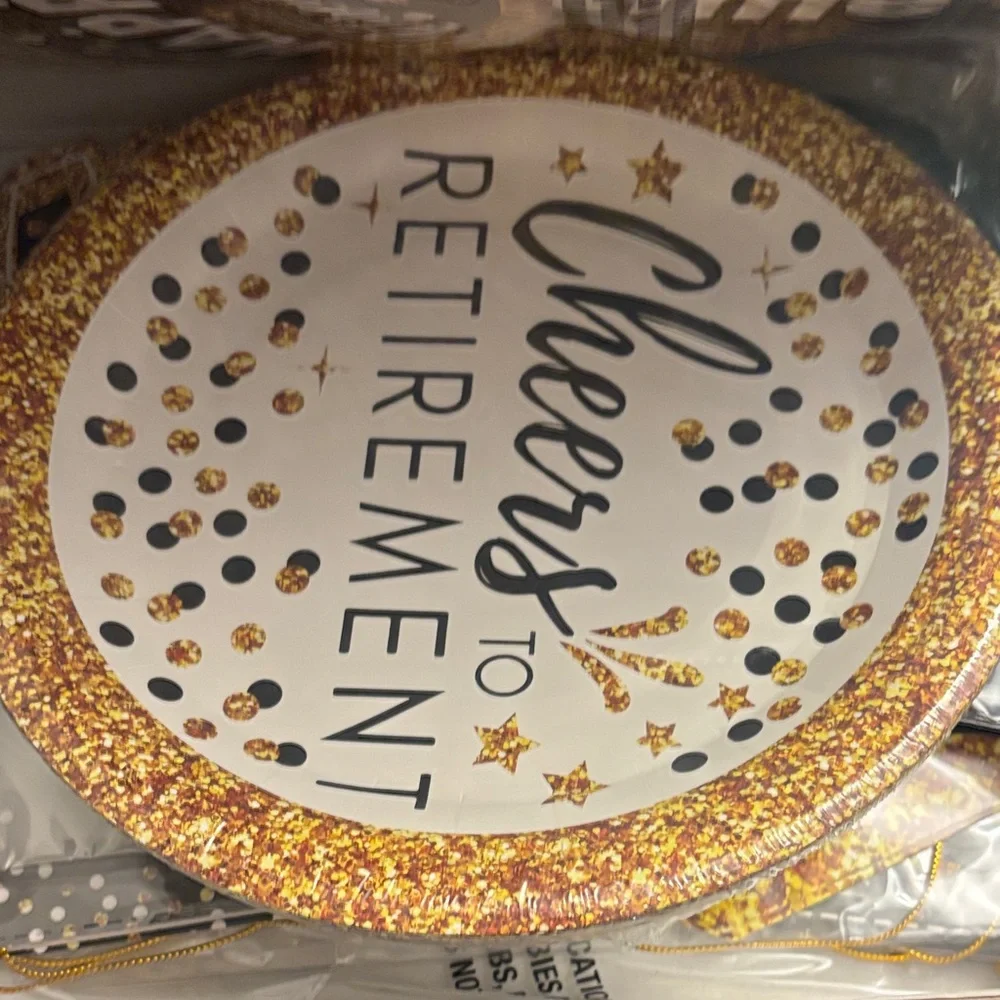 Happy Retirement Party Decoration Set - Black and Gold